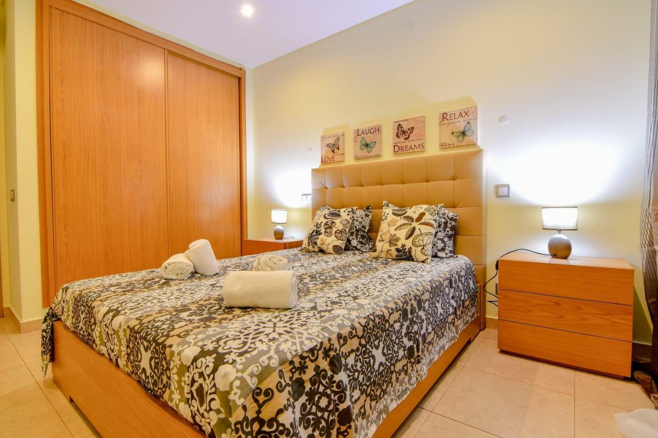 Stunning Villa With Pool Albufeira Esterno foto